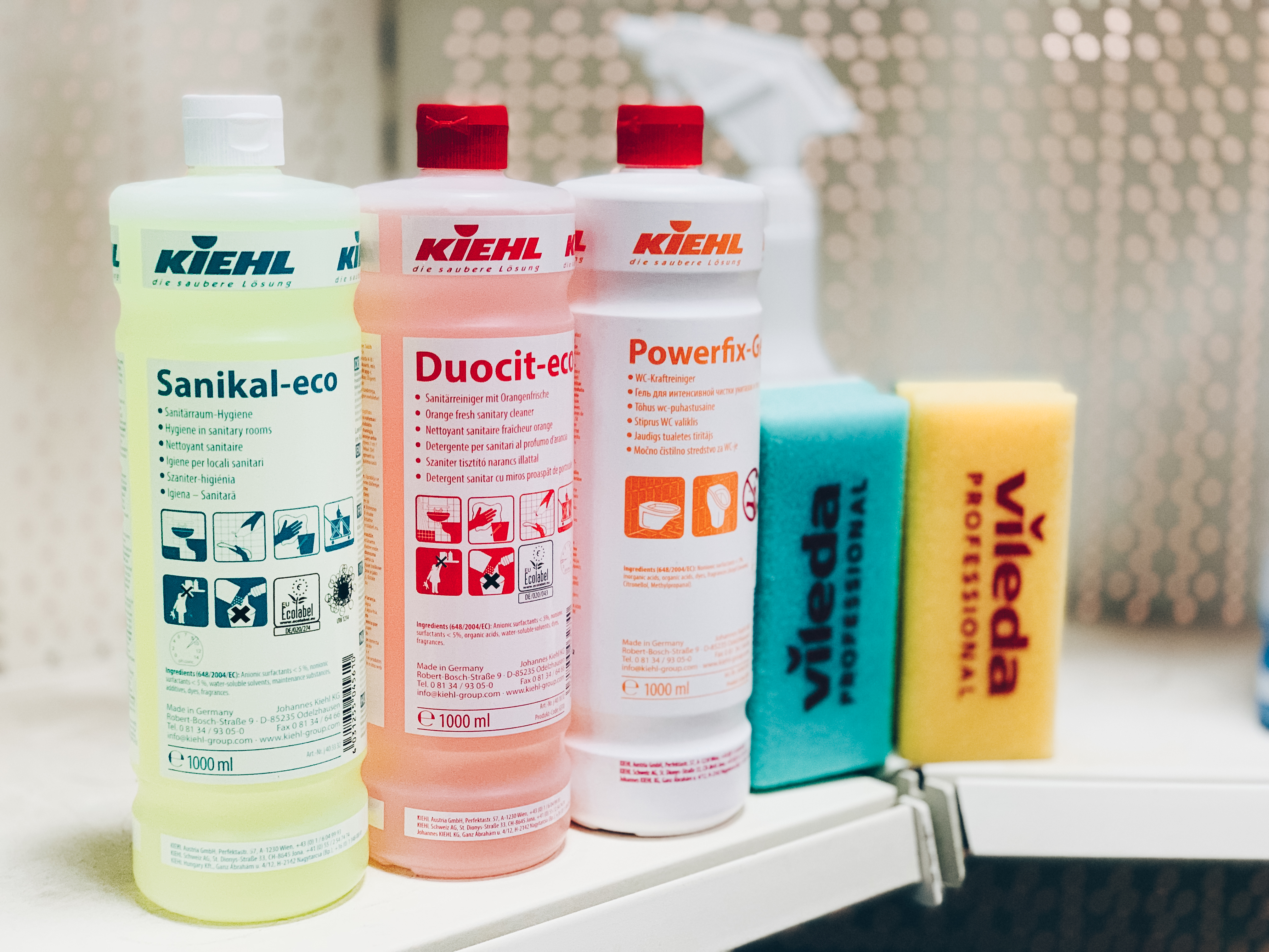 Duocit-eco чистящее средство для санитарных помещений со свежим апельсиновым запахом